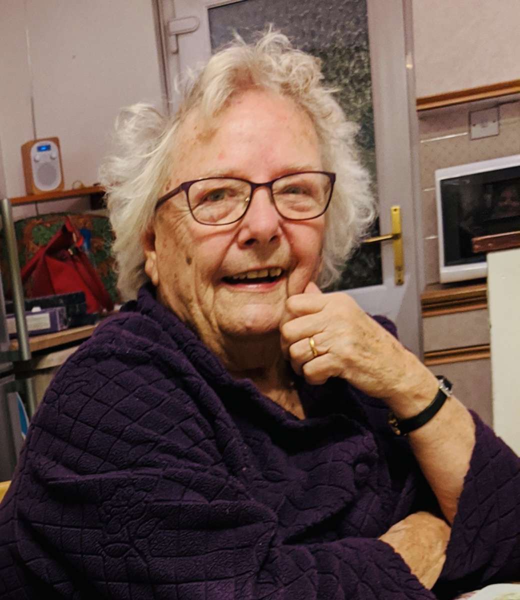 Muriel Ivy Helliwell